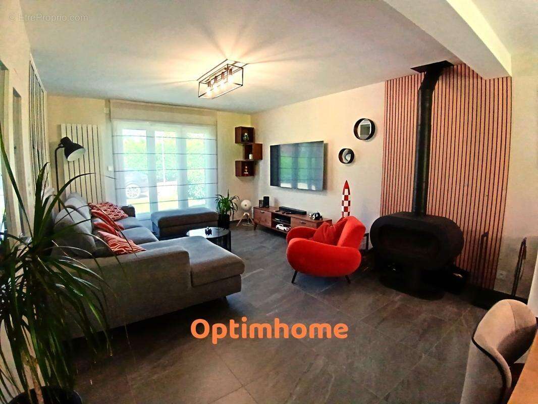 Maison individuelle de 163 m², 5 chambres, jardin - photo 4