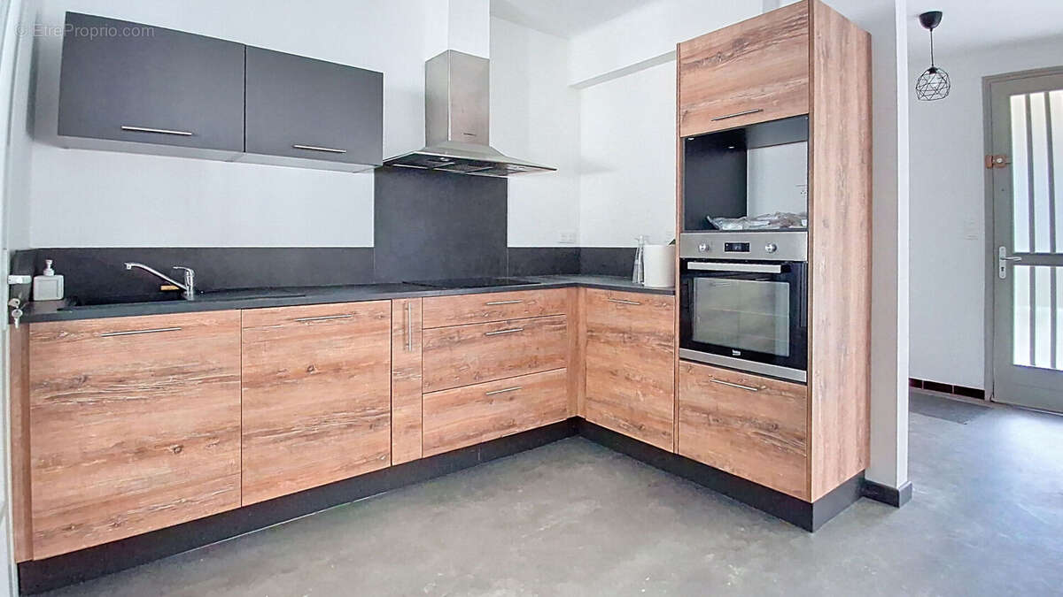 Maison à VILLENEUVE-LES-AVIGNON