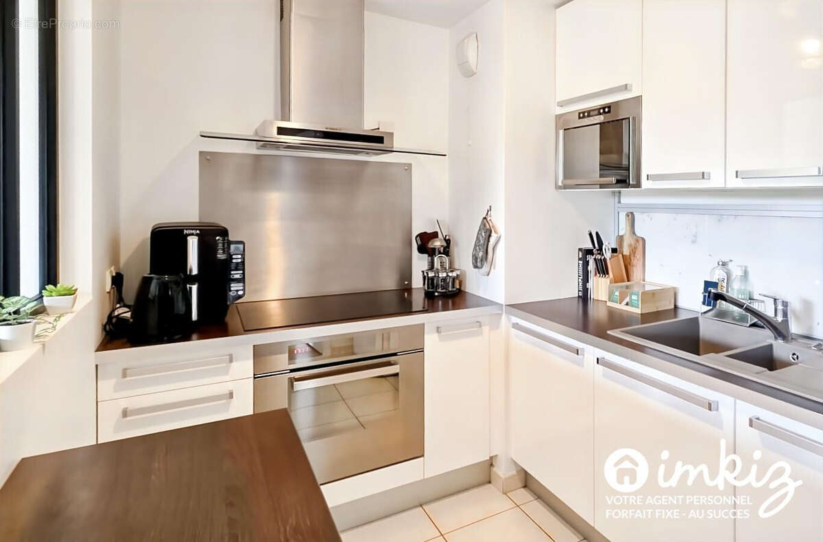 Appartement à EMERAINVILLE