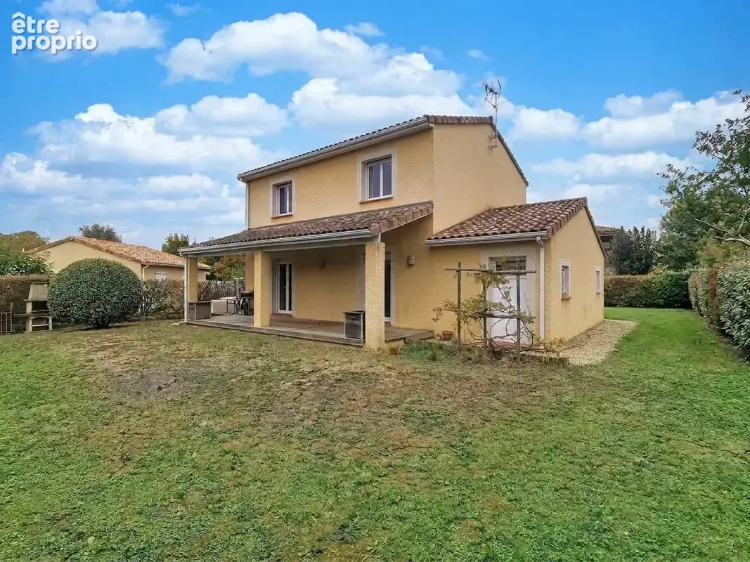 Maison 5 pièces 115 m² à vendre à Castelnau-D'estretefonds (31620) - photo 2