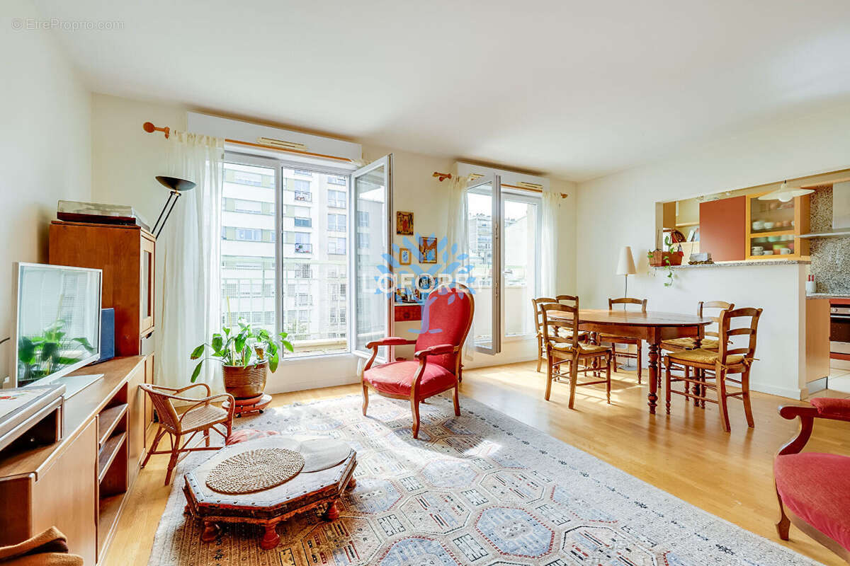Appartement à PARIS-20E
