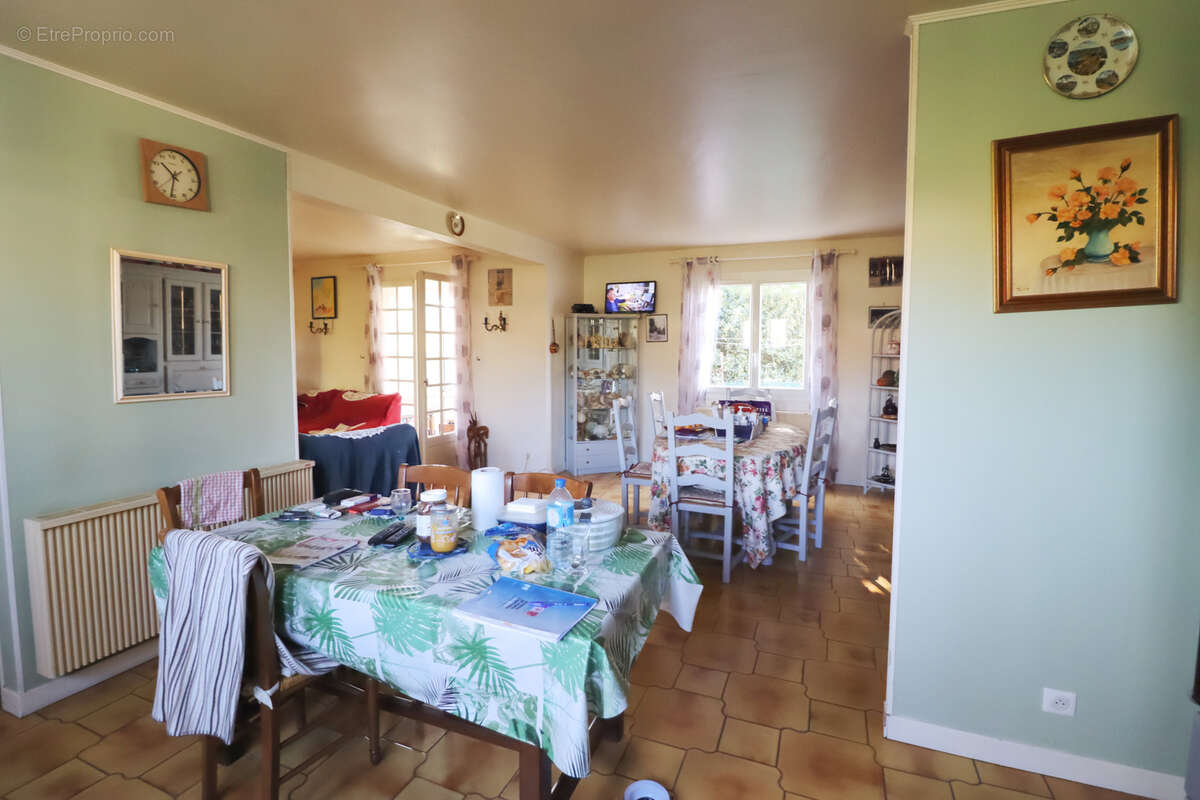 Maison à MESCHERS-SUR-GIRONDE