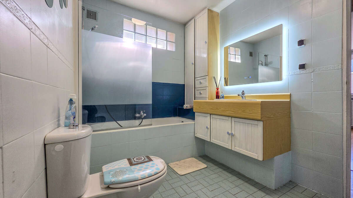 Appartement à CARRIERES-SOUS-POISSY