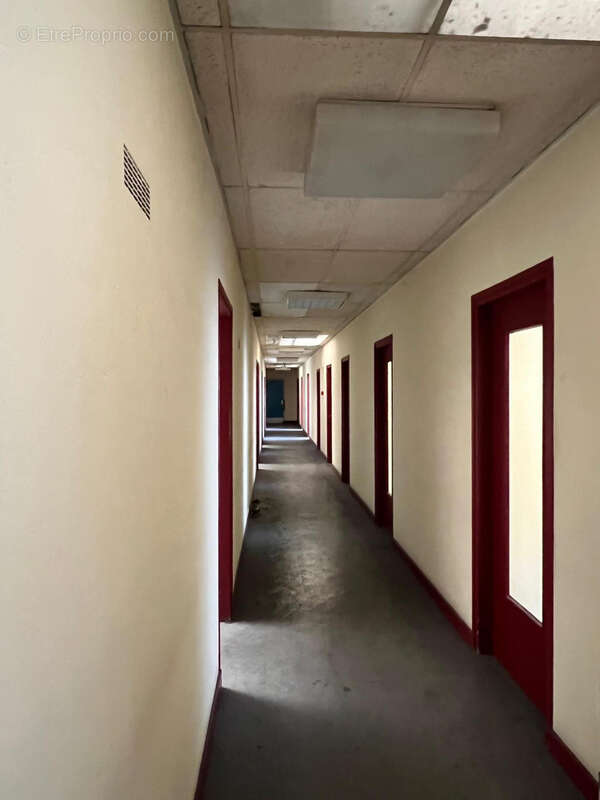 Commerce à FRESSENNEVILLE