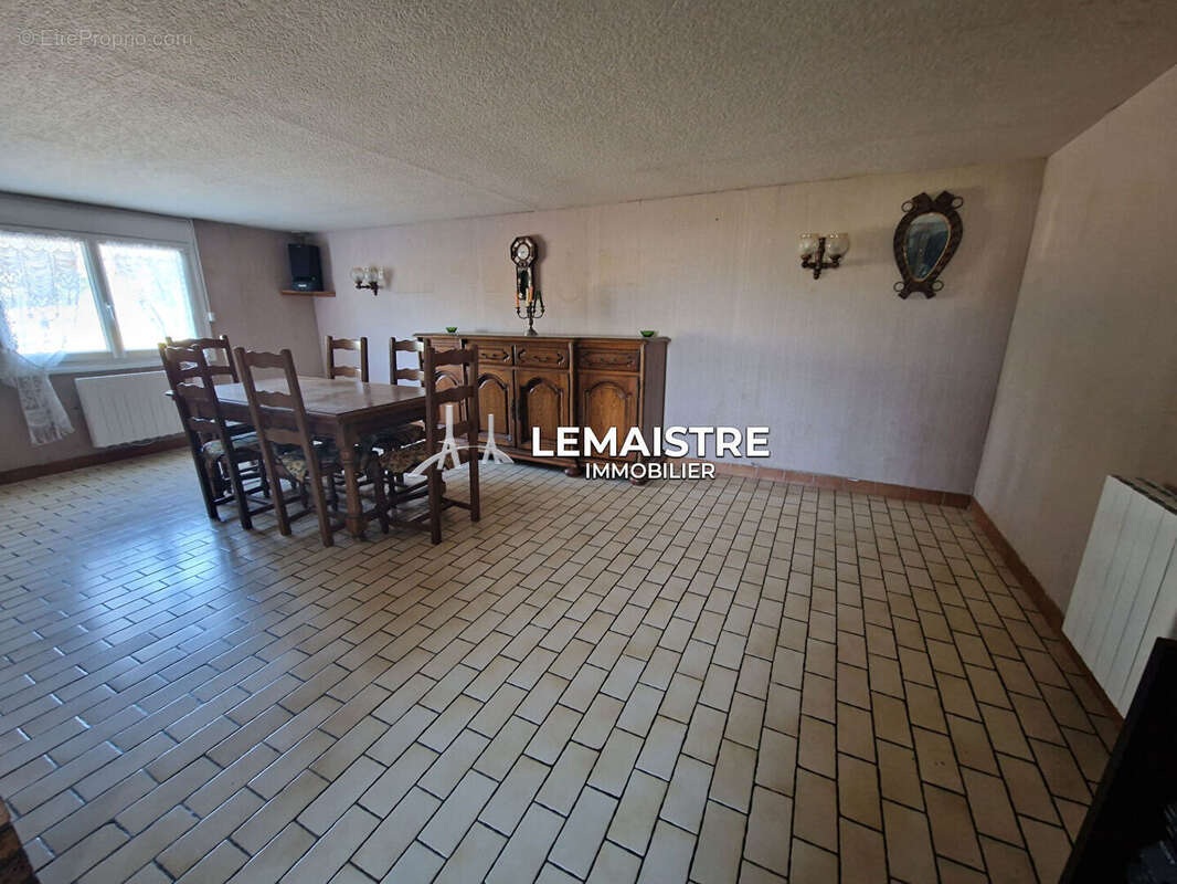 Maison à SANDOUVILLE