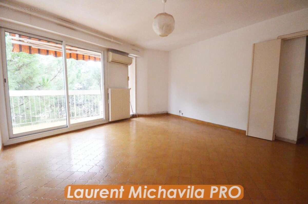 Appartement à BEZIERS