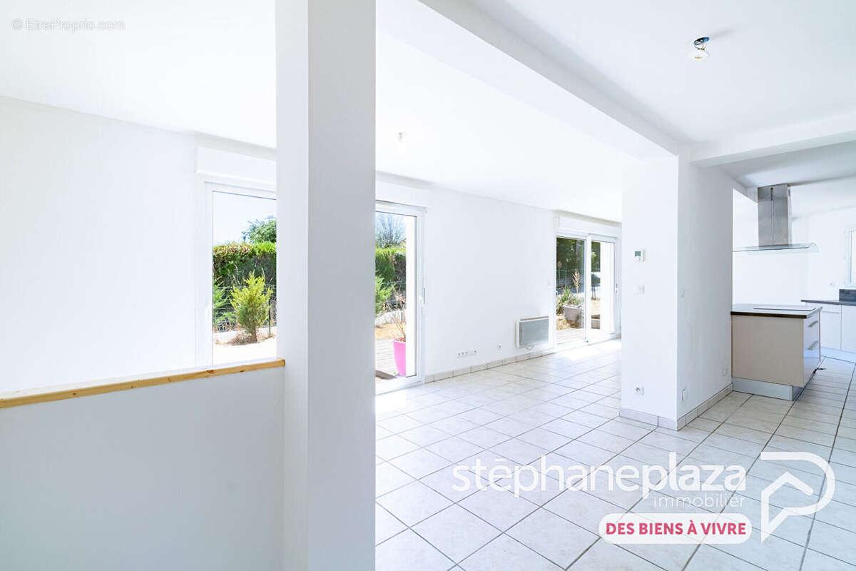 Maison Tossiat 4 pièces - photo 3