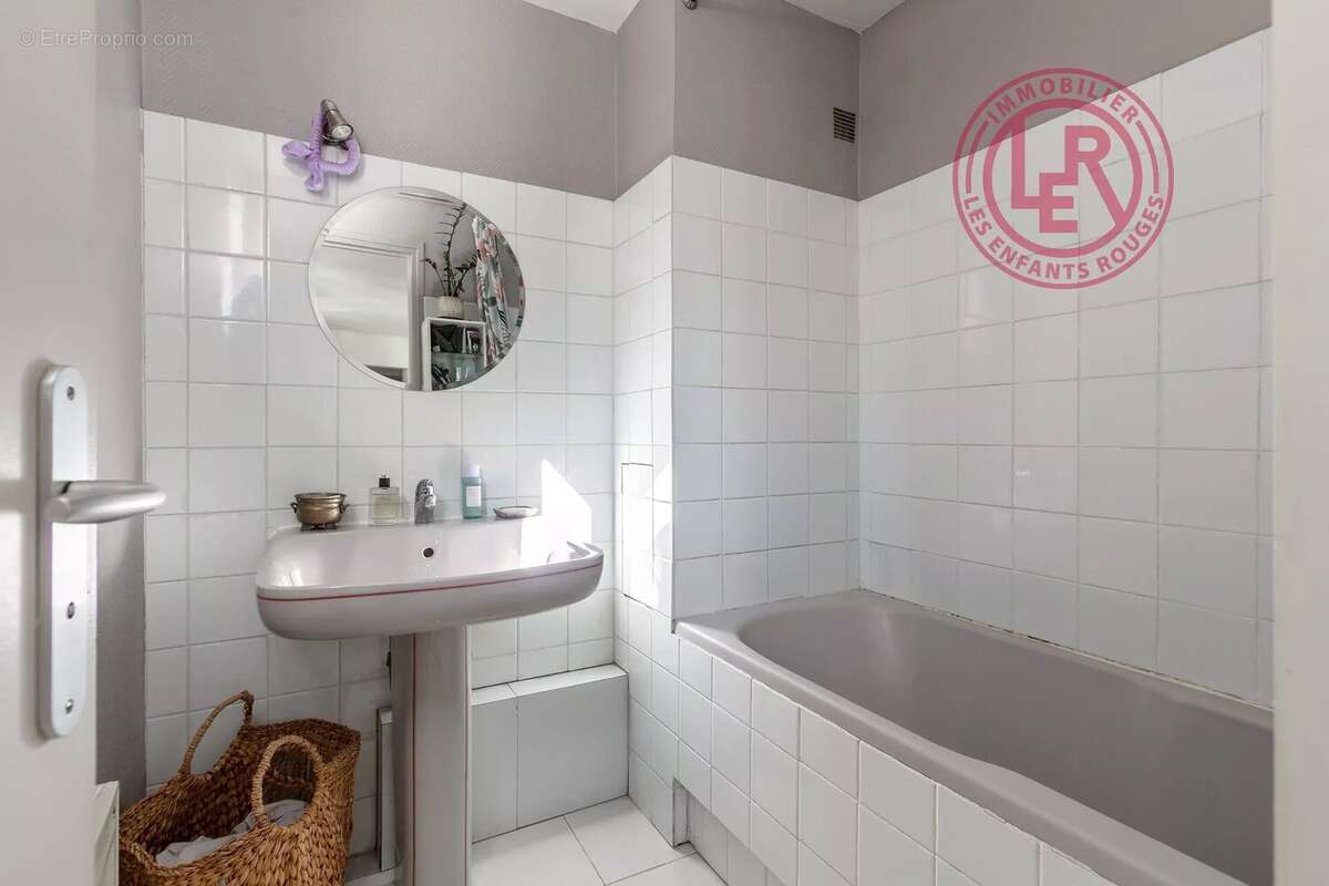 Appartement à PARIS-4E