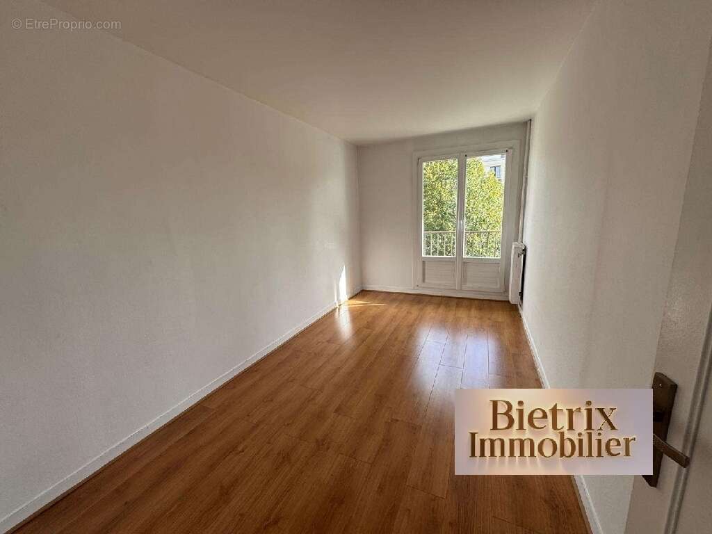 Appartement à L'ISLE-ADAM