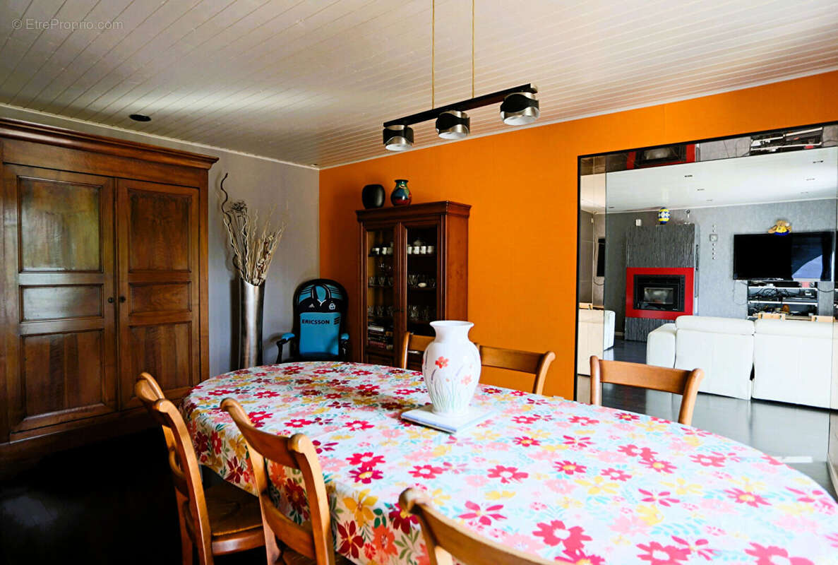 Maison à BLOT-L'EGLISE