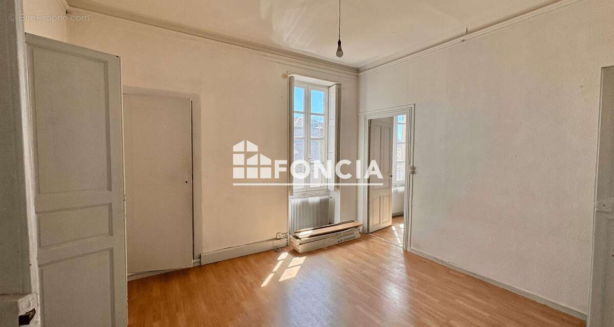 Appartement à NIMES