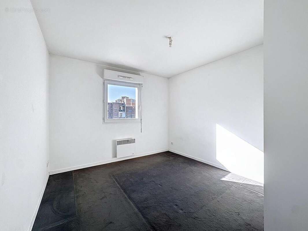   - Appartement à LILLE