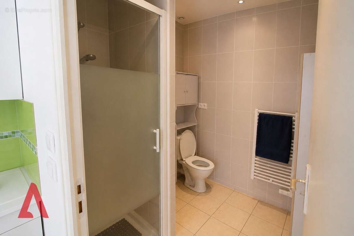 Caussiniojouls  propriété rare avec maison, gîte indépendant, piscine et 1 470 m² de terrain  un véritable havre de paix  359 - photo 11