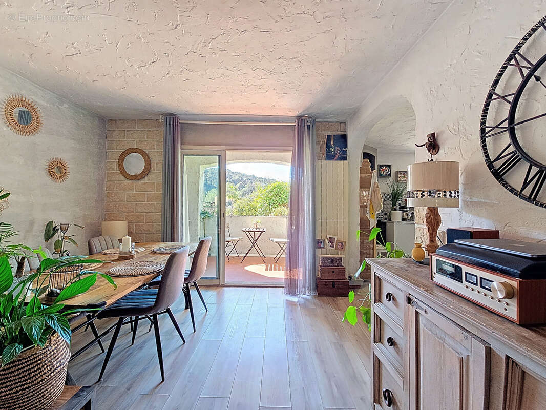 Maison à LA COLLE-SUR-LOUP