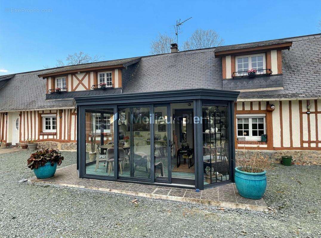Maison à YERVILLE