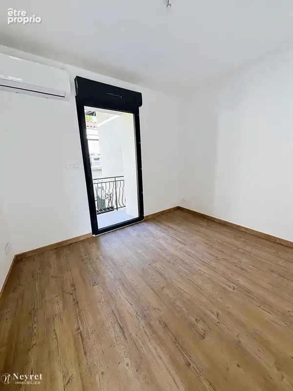 FRANCHEVILLE LE HAUT - Duplex de 74M2 avec 2 terrasses - 2 chambres - photo 8