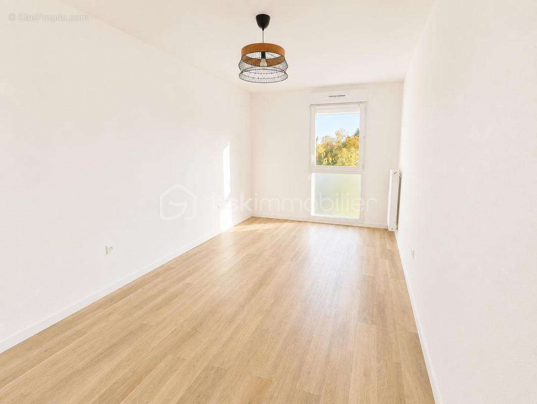 Appartement 4 pieces 88m2 avec 3 chambres & balcon - photo 3