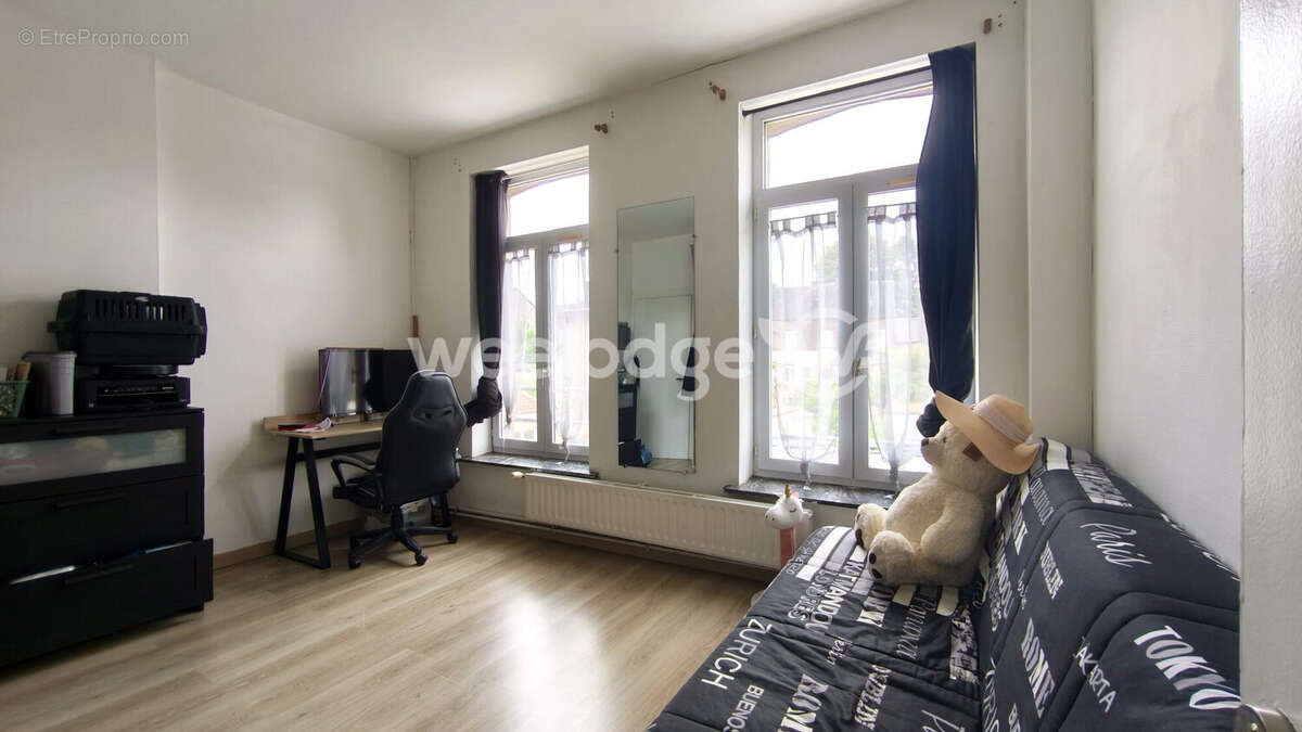 Maison 85 m² à Hautmont  - photo 6