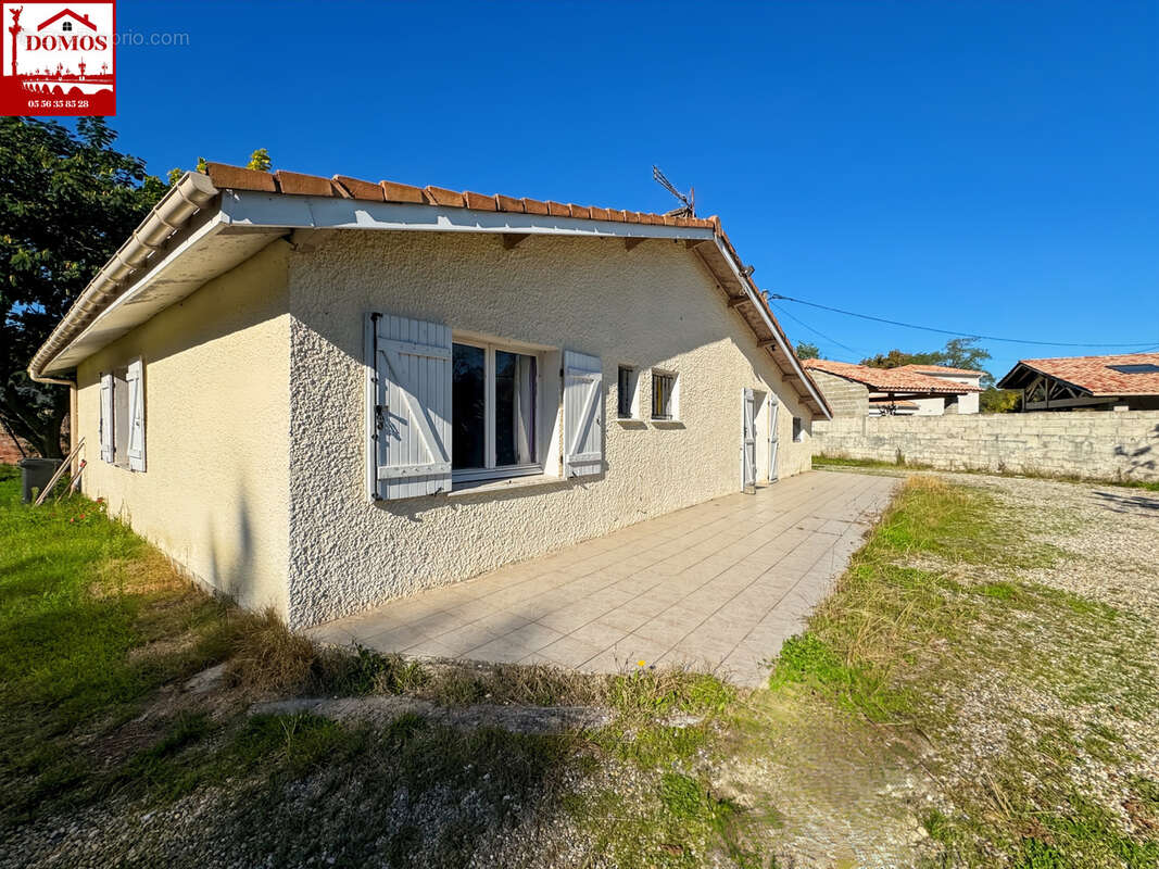 Maison à BLANQUEFORT