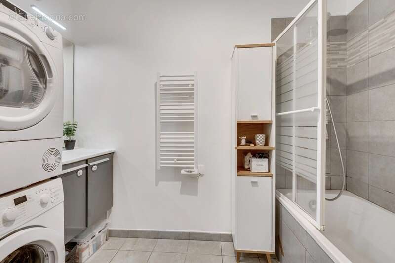 Appartement à ASNIERES-SUR-SEINE