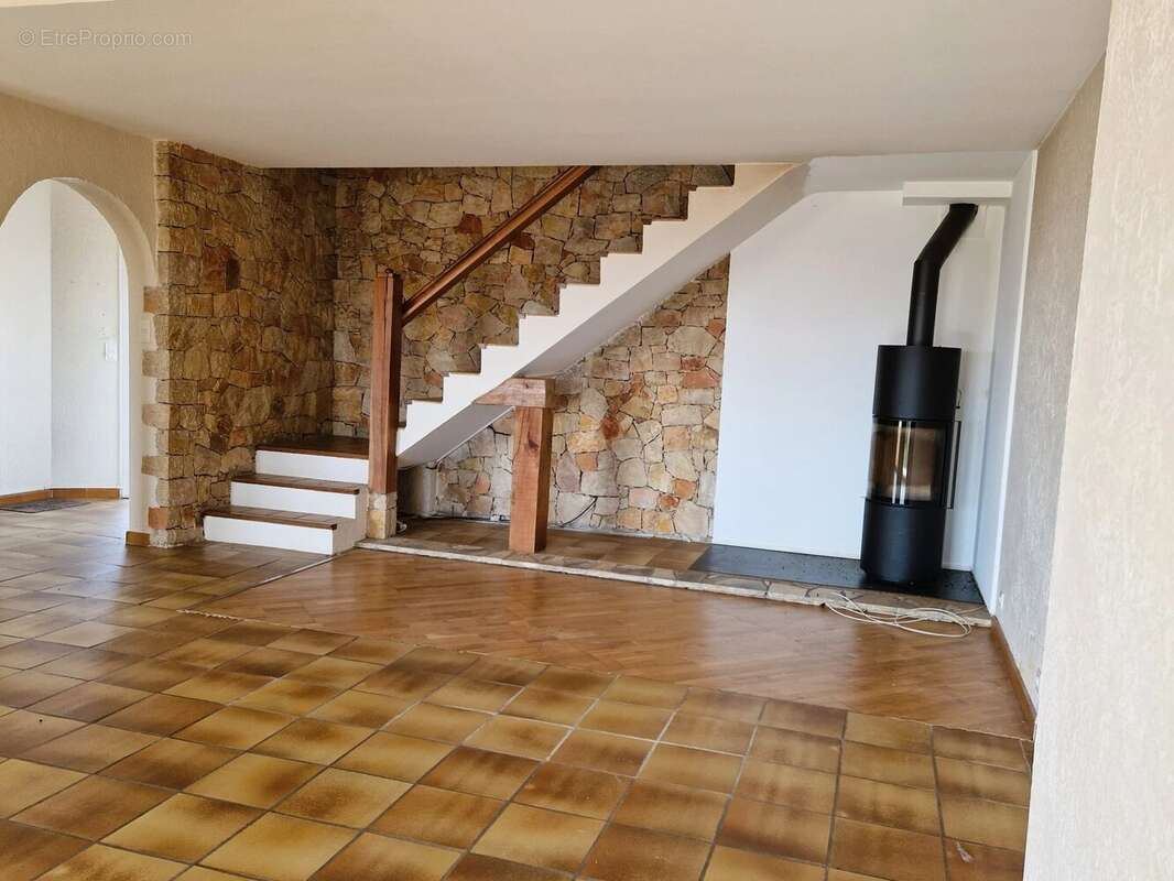 Maison à SAINT-RAPHAEL