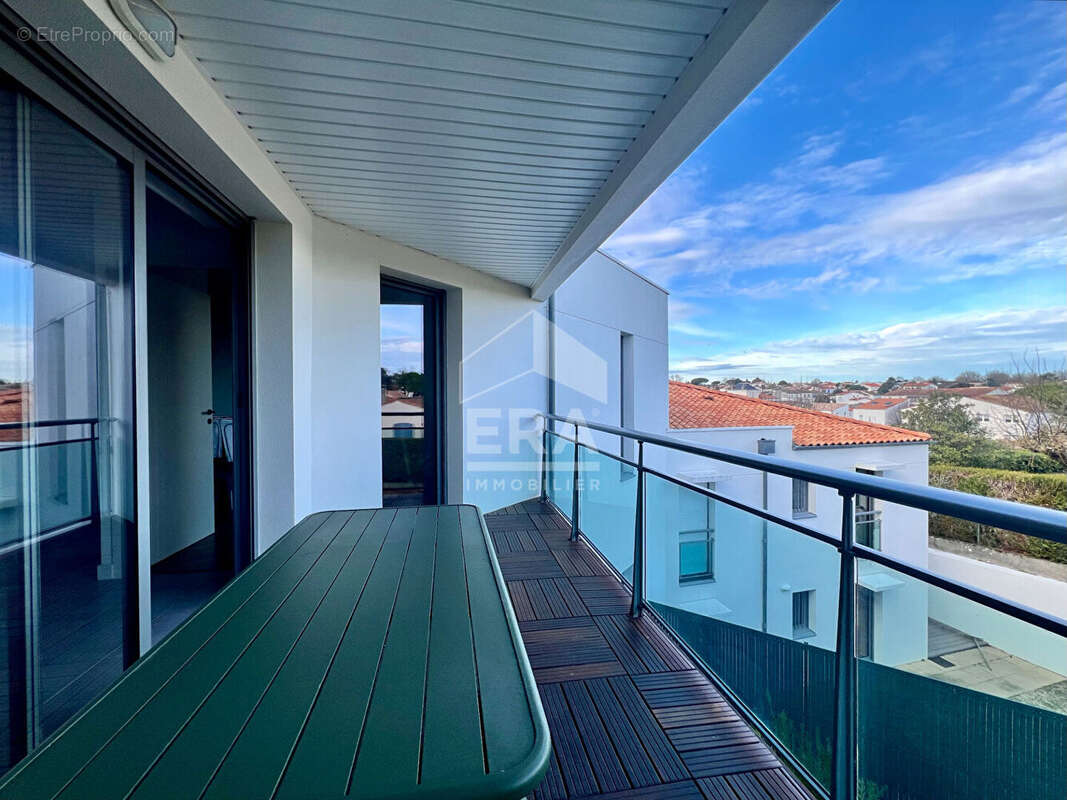 Appartement à VAUX-SUR-MER