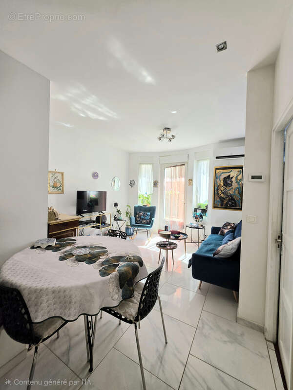 Appartement à HYERES