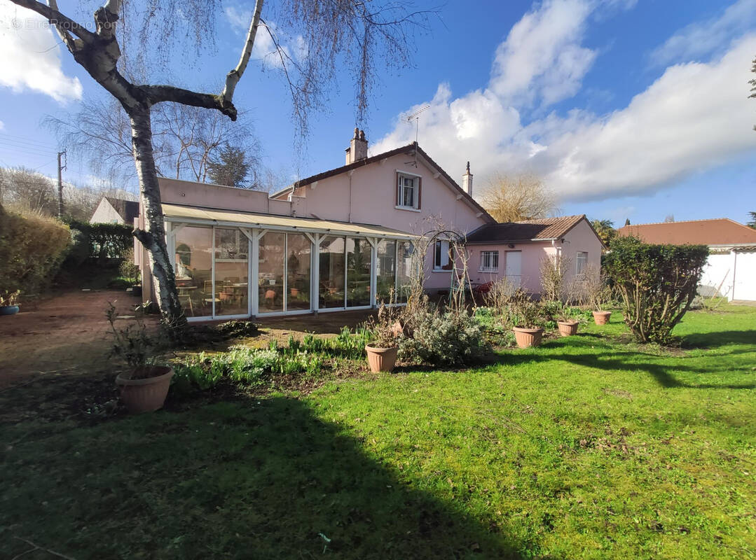 Maison à MEUNG-SUR-LOIRE