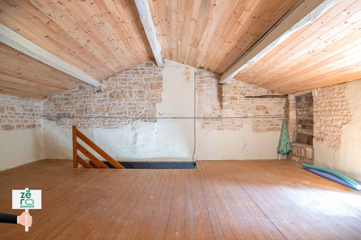 Maison à LA BRETONNIERE-LA-CLAYE