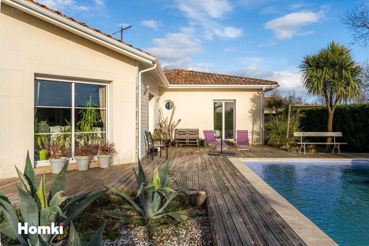 Maison à SAINTE-EULALIE