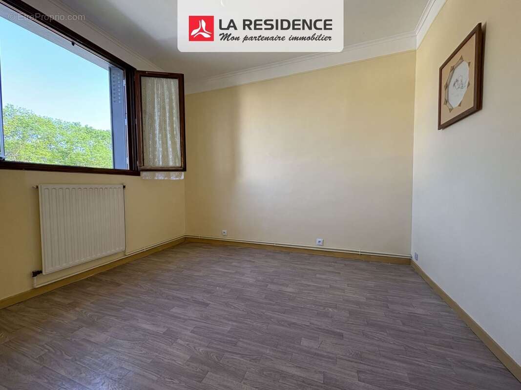 Maison à MONTIGNY-LES-CORMEILLES