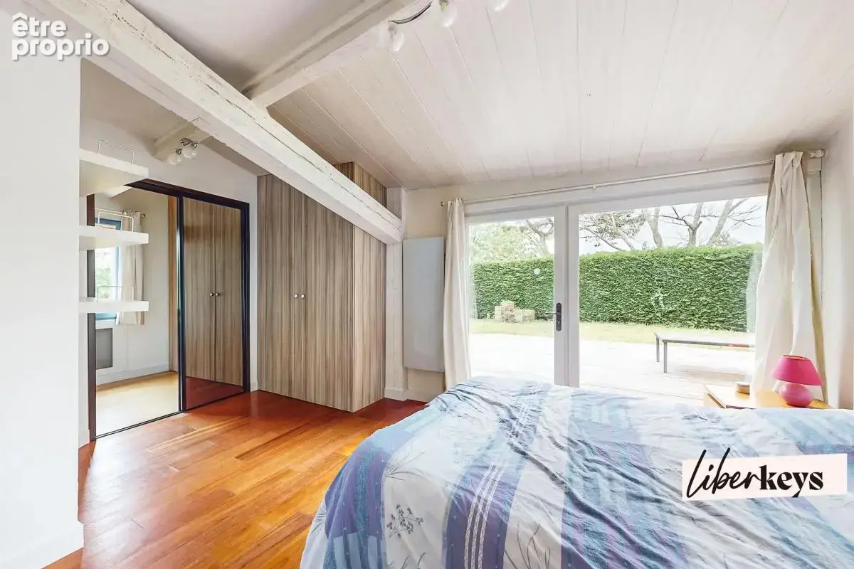 Maison En Bois et Pierre 169 m2 6 Pièces - Baurech - photo 7