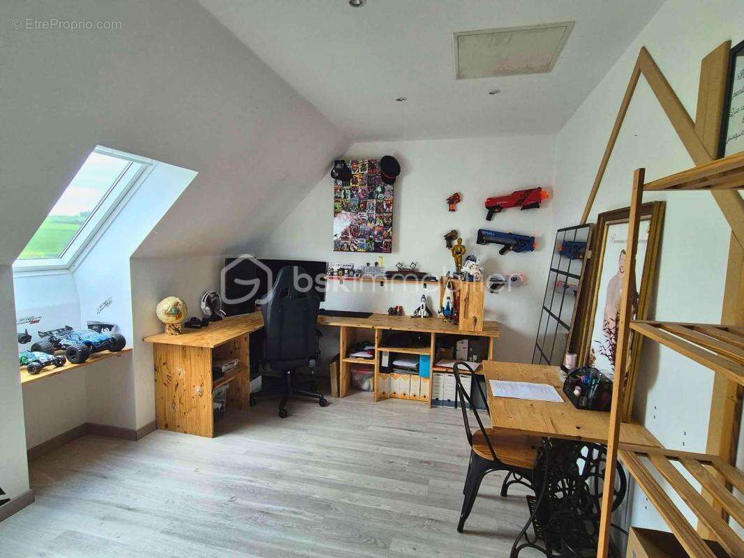 Exclusivité Maison contemporaine de 2018 – 154 m² – DPE A – Plain pied et Suite parentale – Terrain 1 139 m² – Garage - photo 18