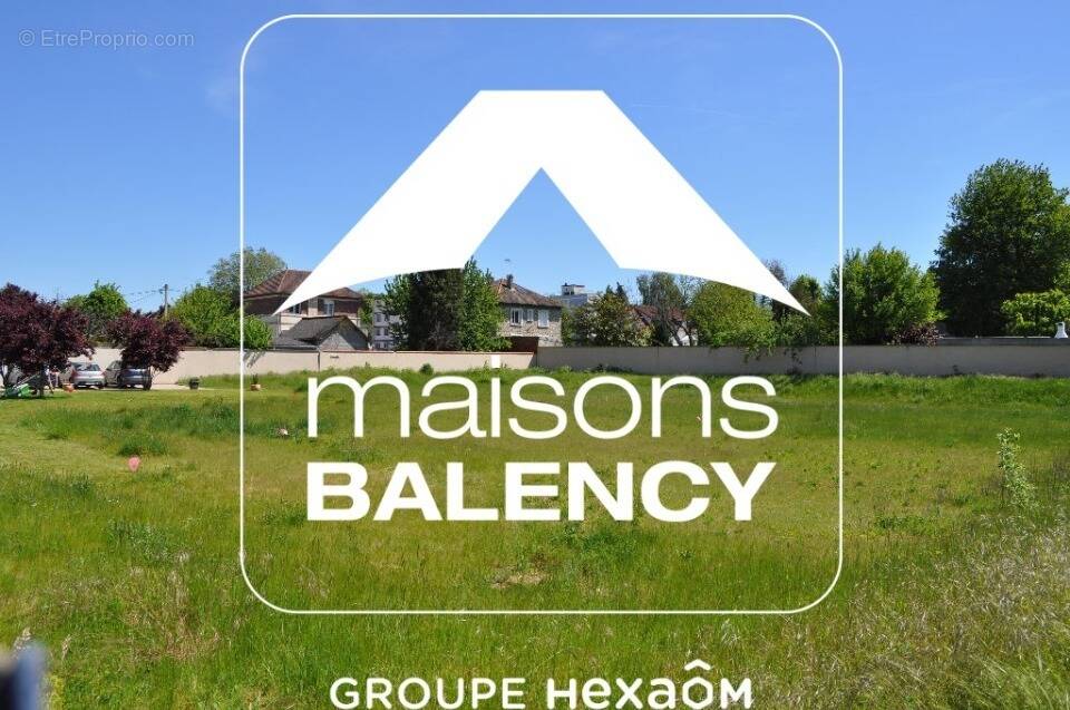 Terrain à VRAIVILLE