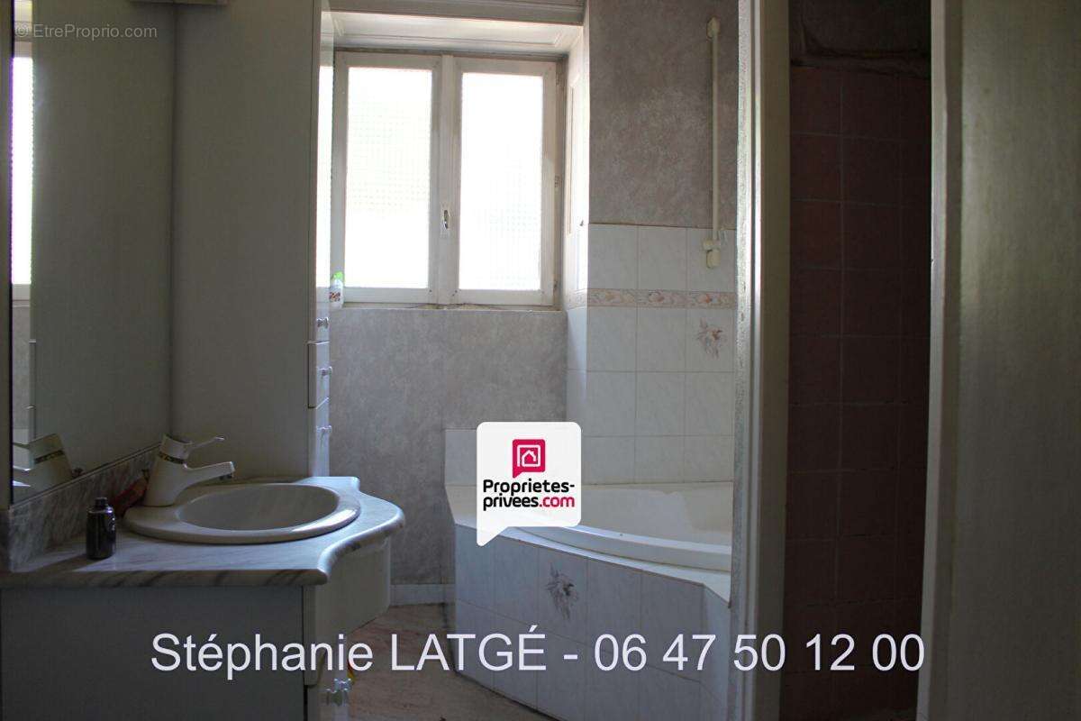 Appartement à BORT-LES-ORGUES