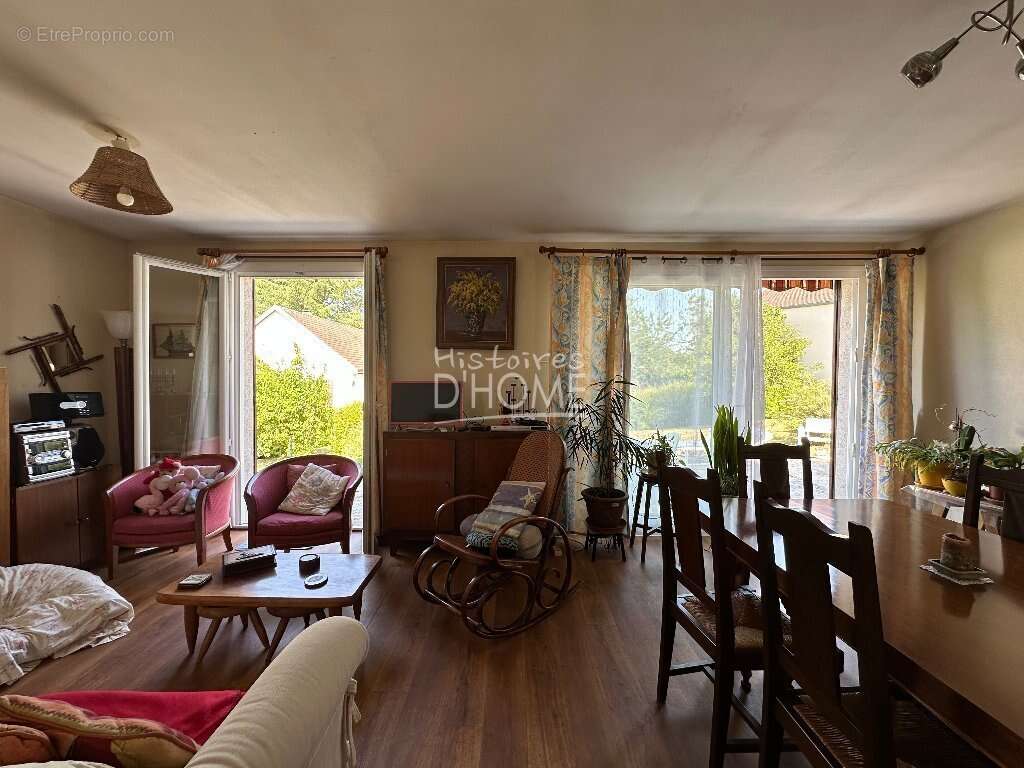 Maison à LA FERTE-GAUCHER