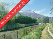 Appartement à LE PONT-DE-CLAIX