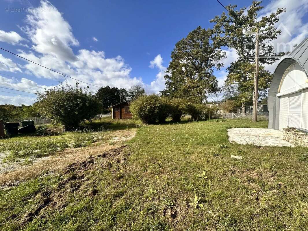 Maison à CONGIS-SUR-THEROUANNE