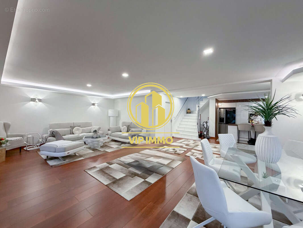 Maison à FACHES-THUMESNIL