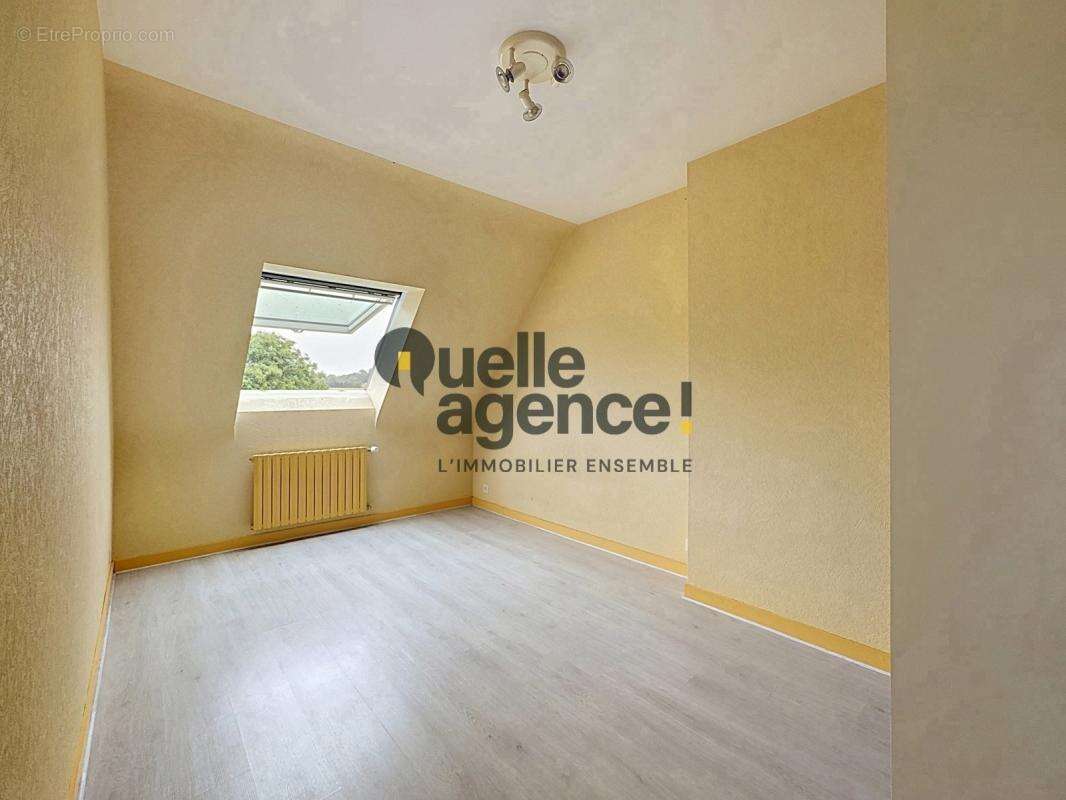 Maison familiale de 125m²  sur 1180 m² de jardin -entre bourg et plage - photo 15