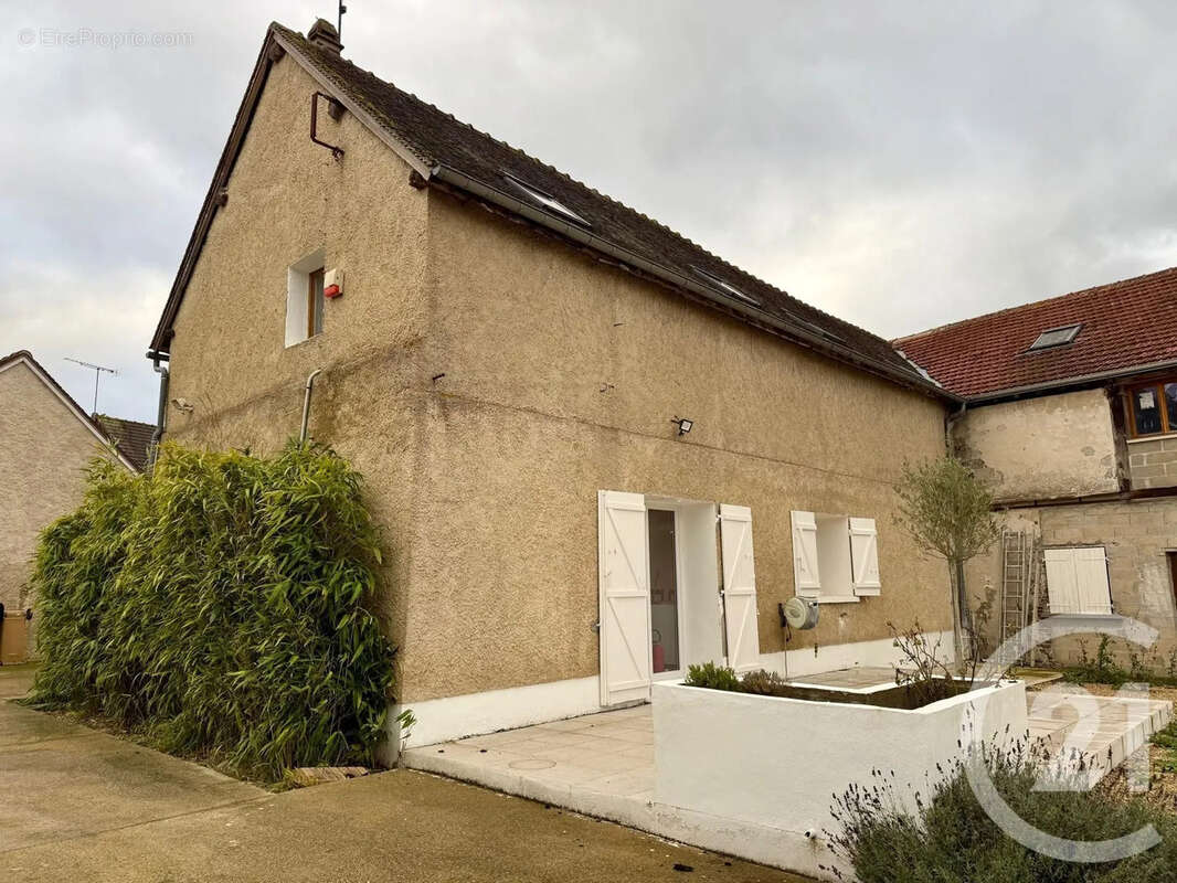 Maison à VERNOUILLET