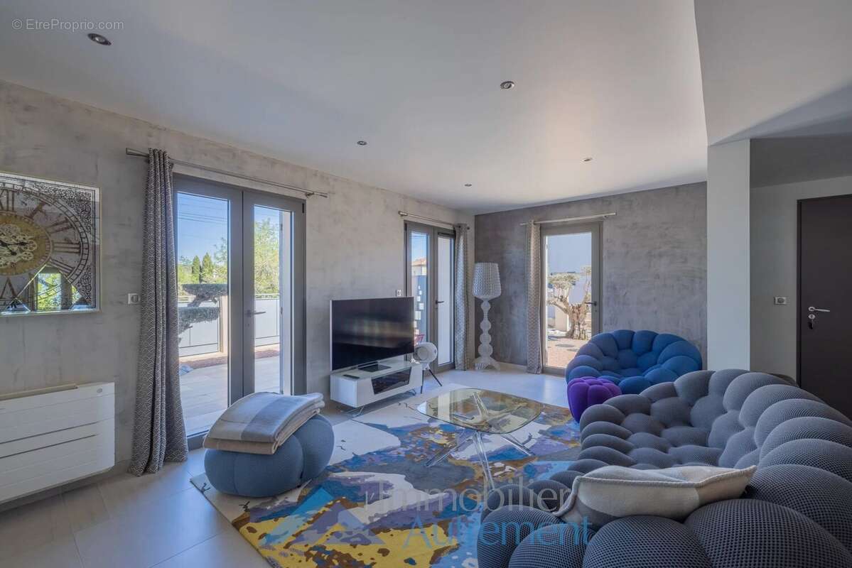 Maison à BOUC-BEL-AIR