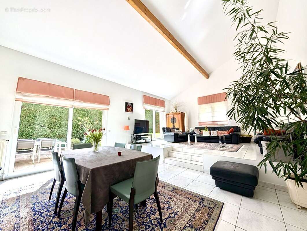 Maison à CLERMONT-FERRAND