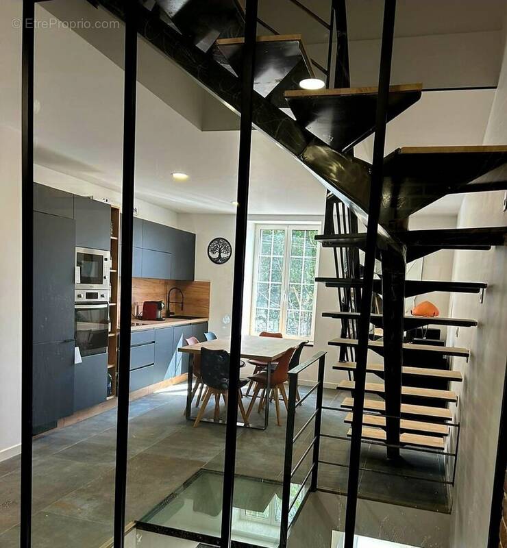 Maison à BESSAN