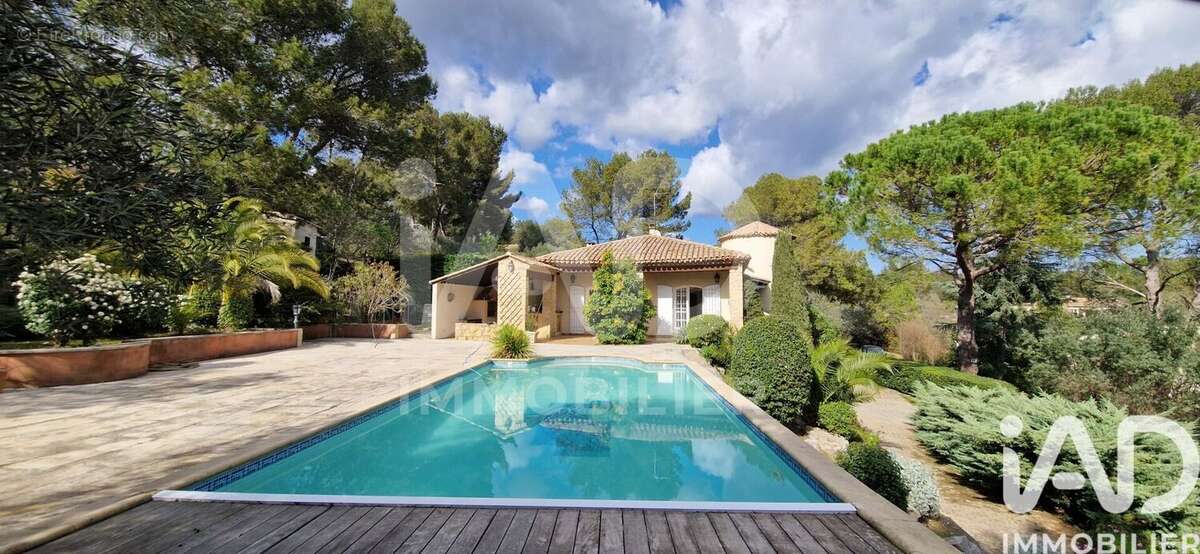 Photo 2 - Maison à NIMES