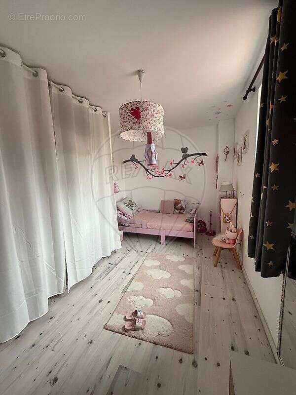 Maison à SAINT-GEORGES-DE-RENEINS