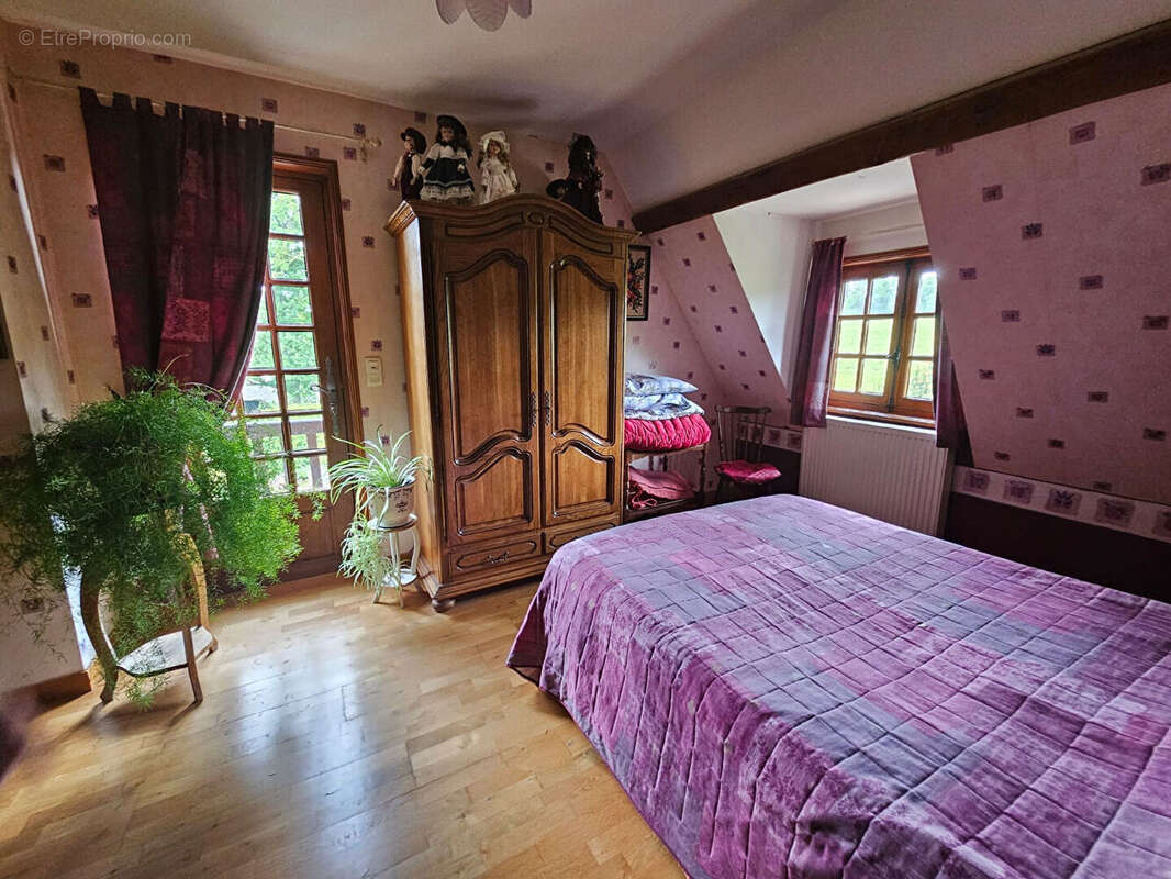 Maison à SAINT-PIERRE-SUR-DIVES