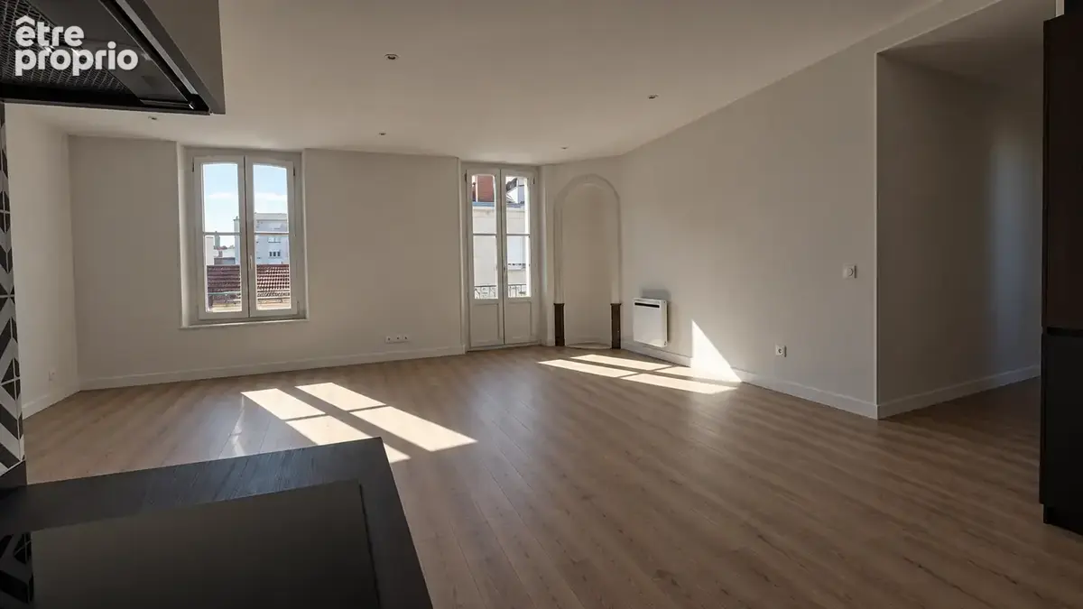 F5 avec 4 chambres, rénové, rue Félix Faure - photo 4