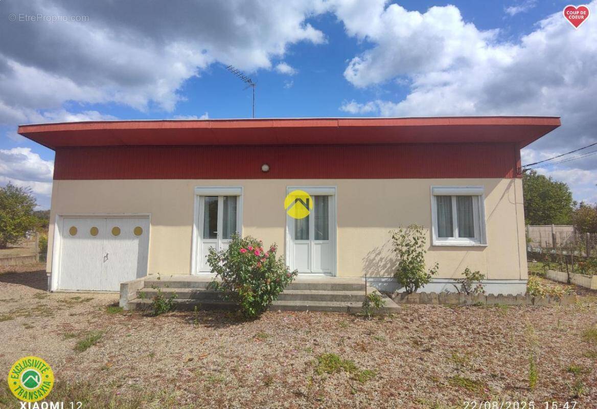 Maison à LA GUERCHE-SUR-L&#039;AUBOIS