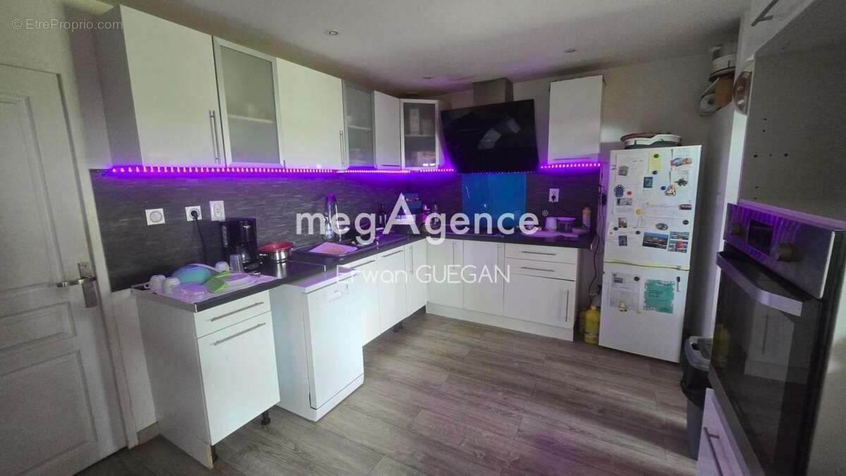 Maison à SAINT-CONNEC